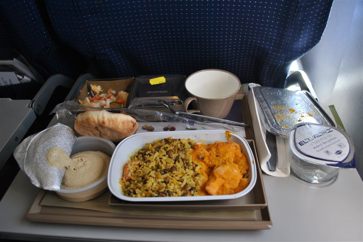 Catering-Tabletts aus Aluminiumfolie: Passform, Deckel und Aufwärmtests